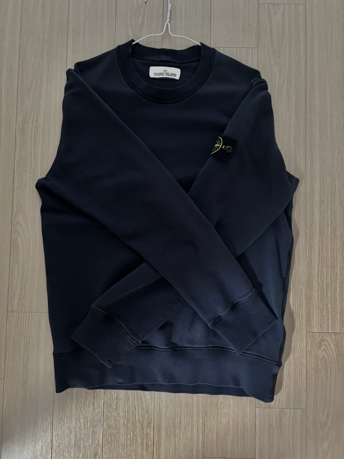 스톤아일랜드 맨투맨 상품이미지1