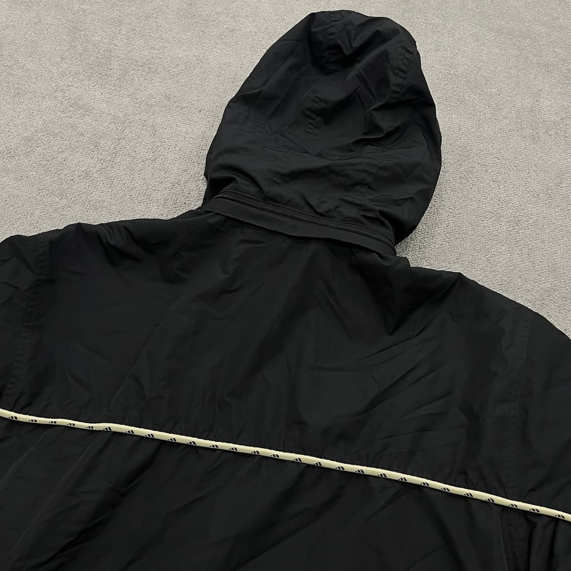 105 아디다스 00s 올드스쿨 바람막이 점퍼 상품이미지5