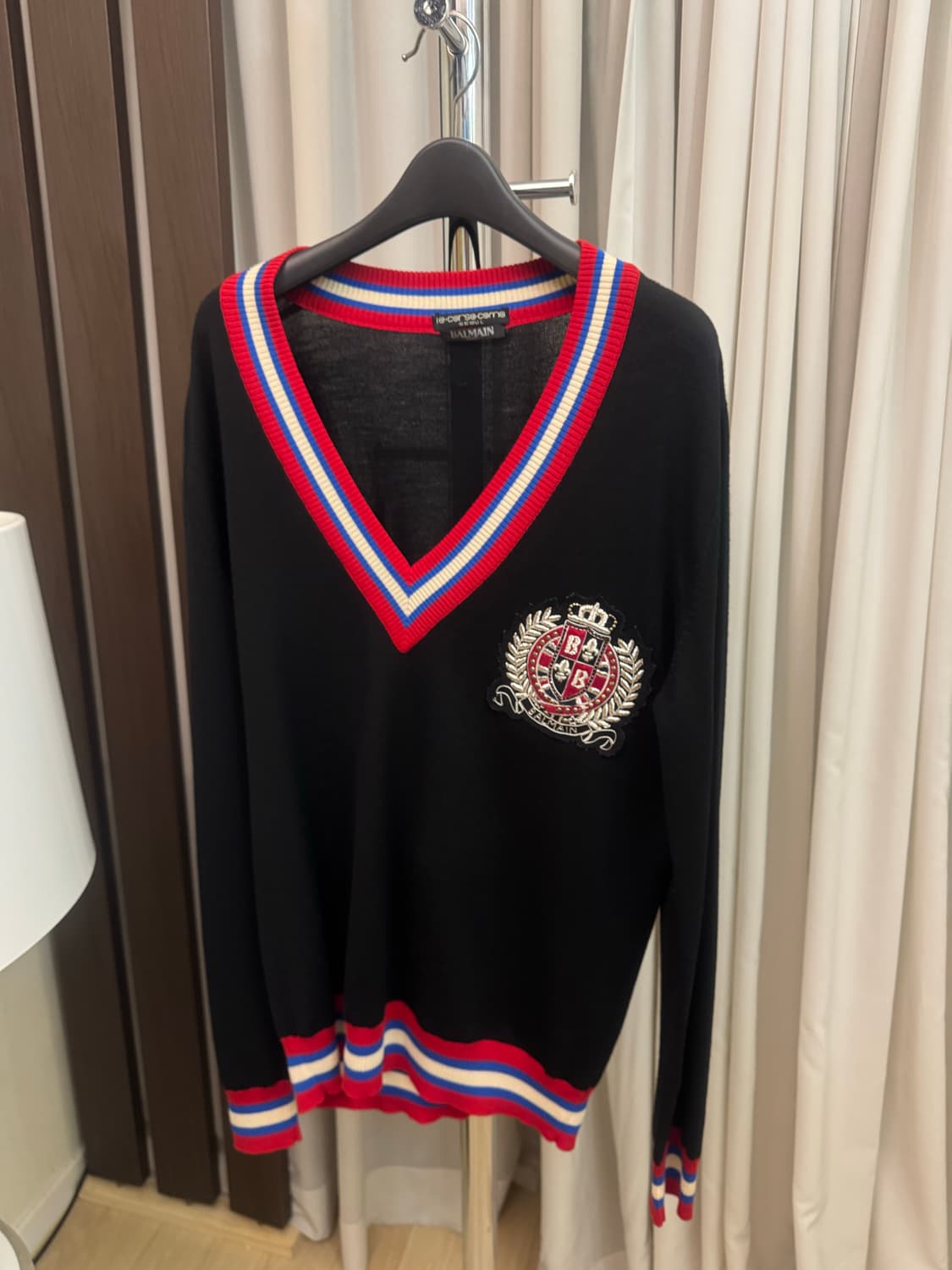 balmain  울 브이넥 상품이미지1