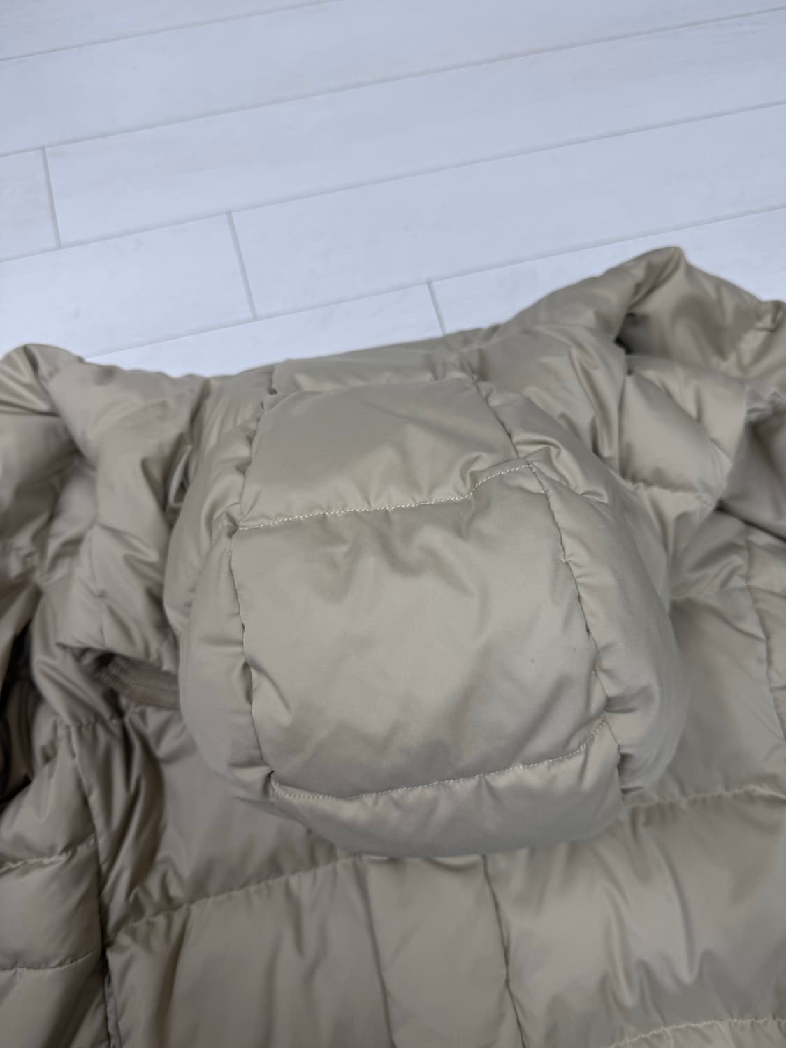 룰루레몬 패딩 M 사이즈 구스 다운   상태 괜찮습니다  8.5/10 하 상품이미지6