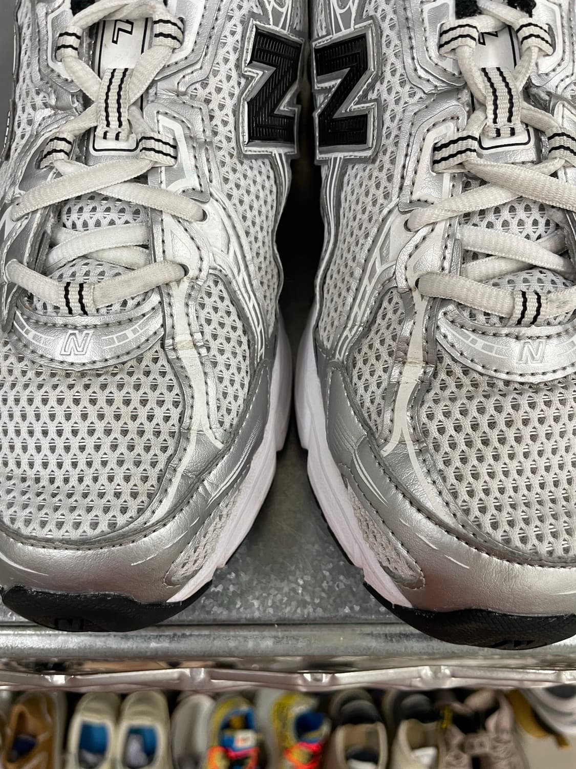 뉴발란스 740 메탈릭 실버 260 상품이미지7