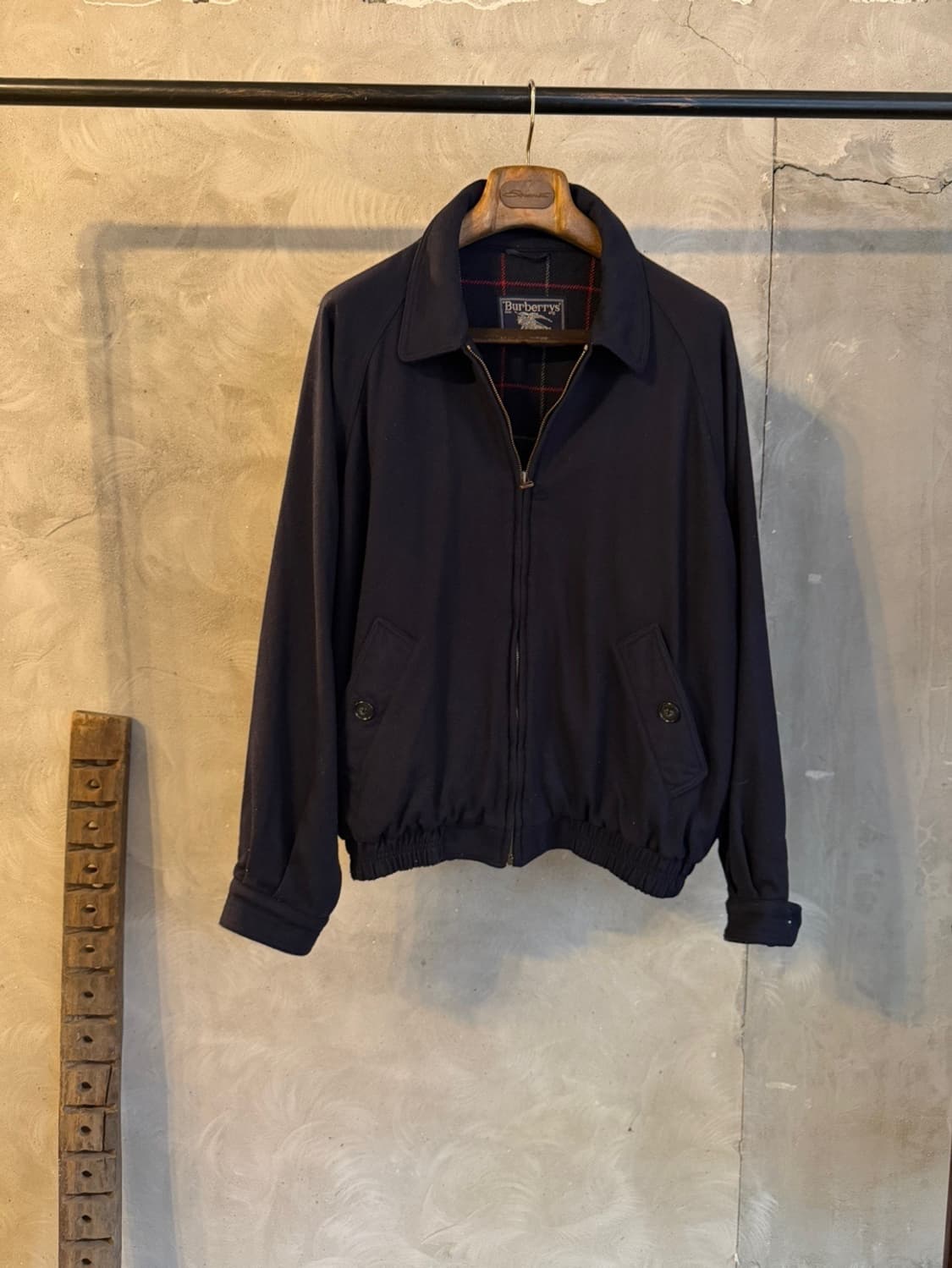 버버리 클래식 블루종 남성100 상품이미지5