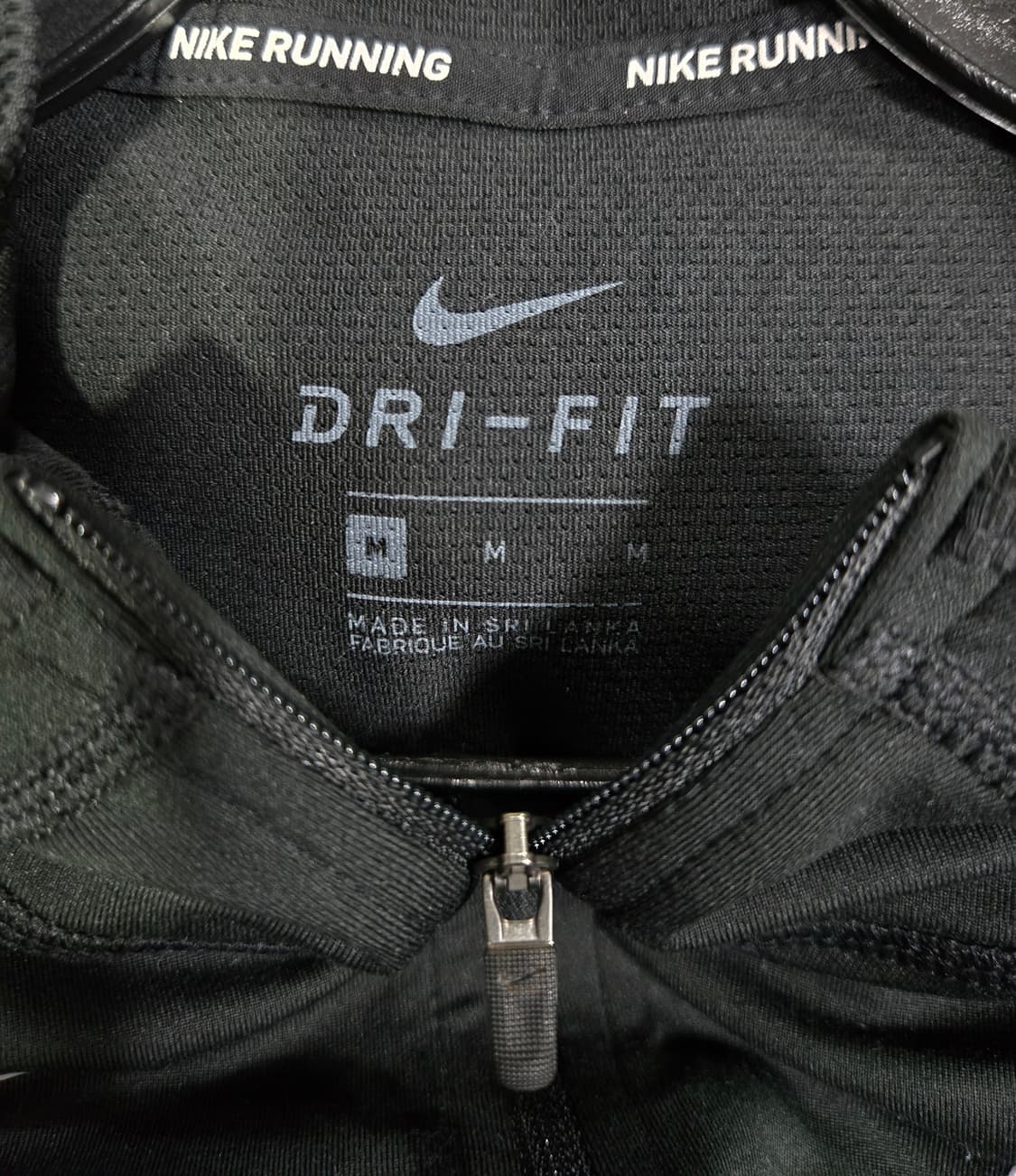 거의새것/ 나이키 엘레멘트 솔스티스 런 더 나잇 러닝 후디 M 상품이미지9