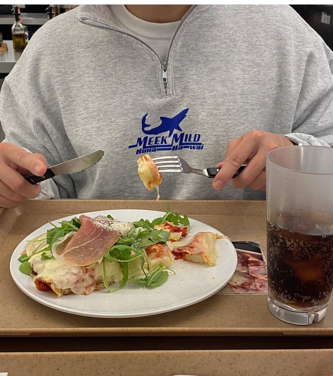 Meekmild 반집업 맨투맨 상품이미지1