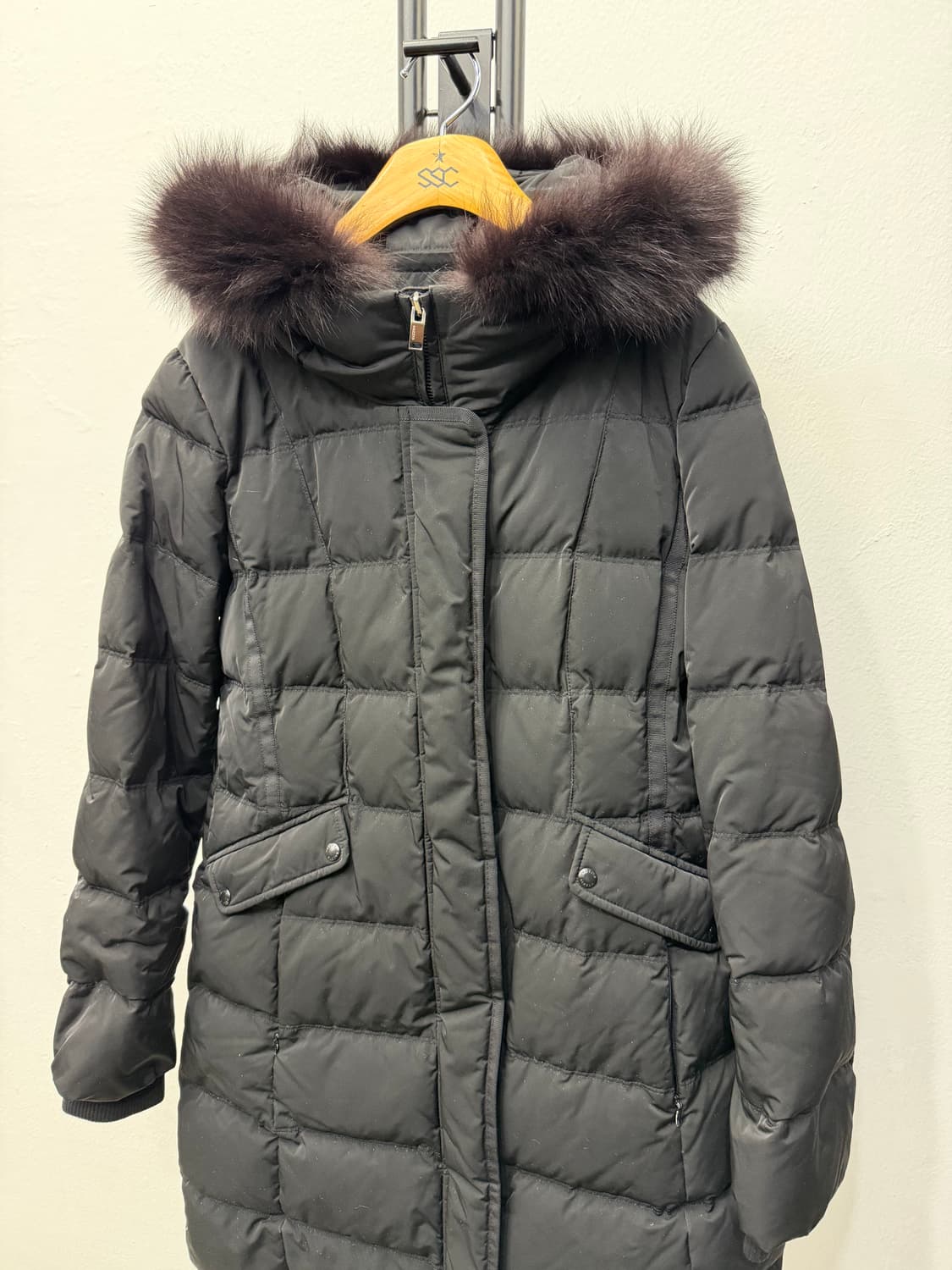 정품) 헤지스 여성패딩 M 상품이미지2