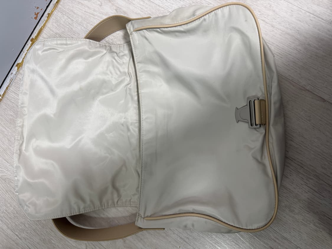 마뗑킴 버클백 아이보리 (사용감 많음 저렴) 상품이미지4