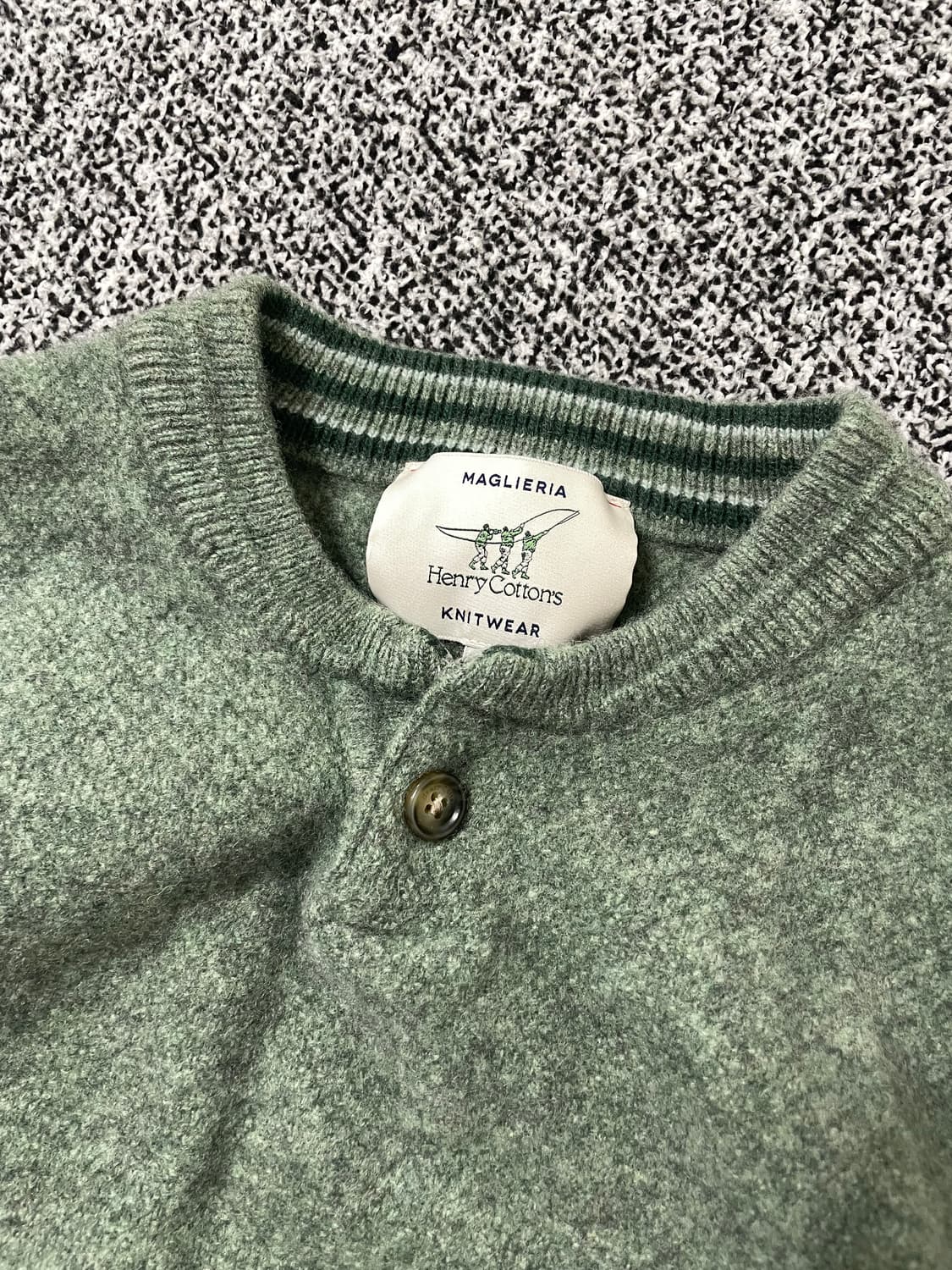 빈티지9. 헨리코튼 버튼넥 울 100% 니트 스웨터 그린 상품이미지2