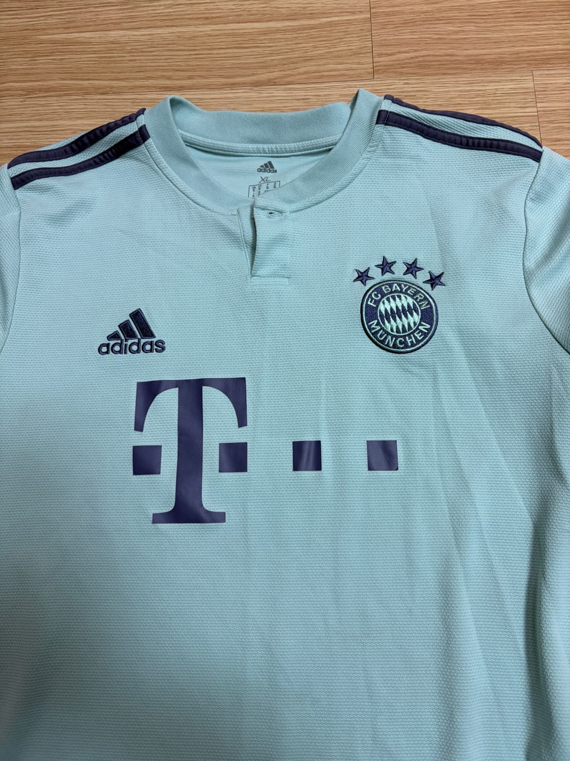 바이에른뮌헨 18-19 어웨이 유니폼  상품이미지2