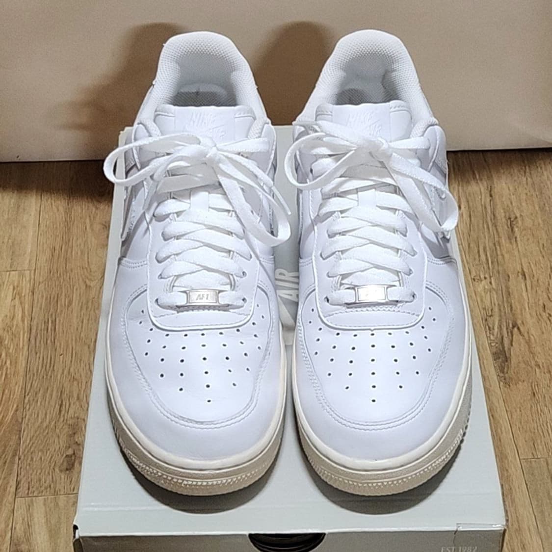 나이키 에어포스 275 로우 화이트 상품이미지2