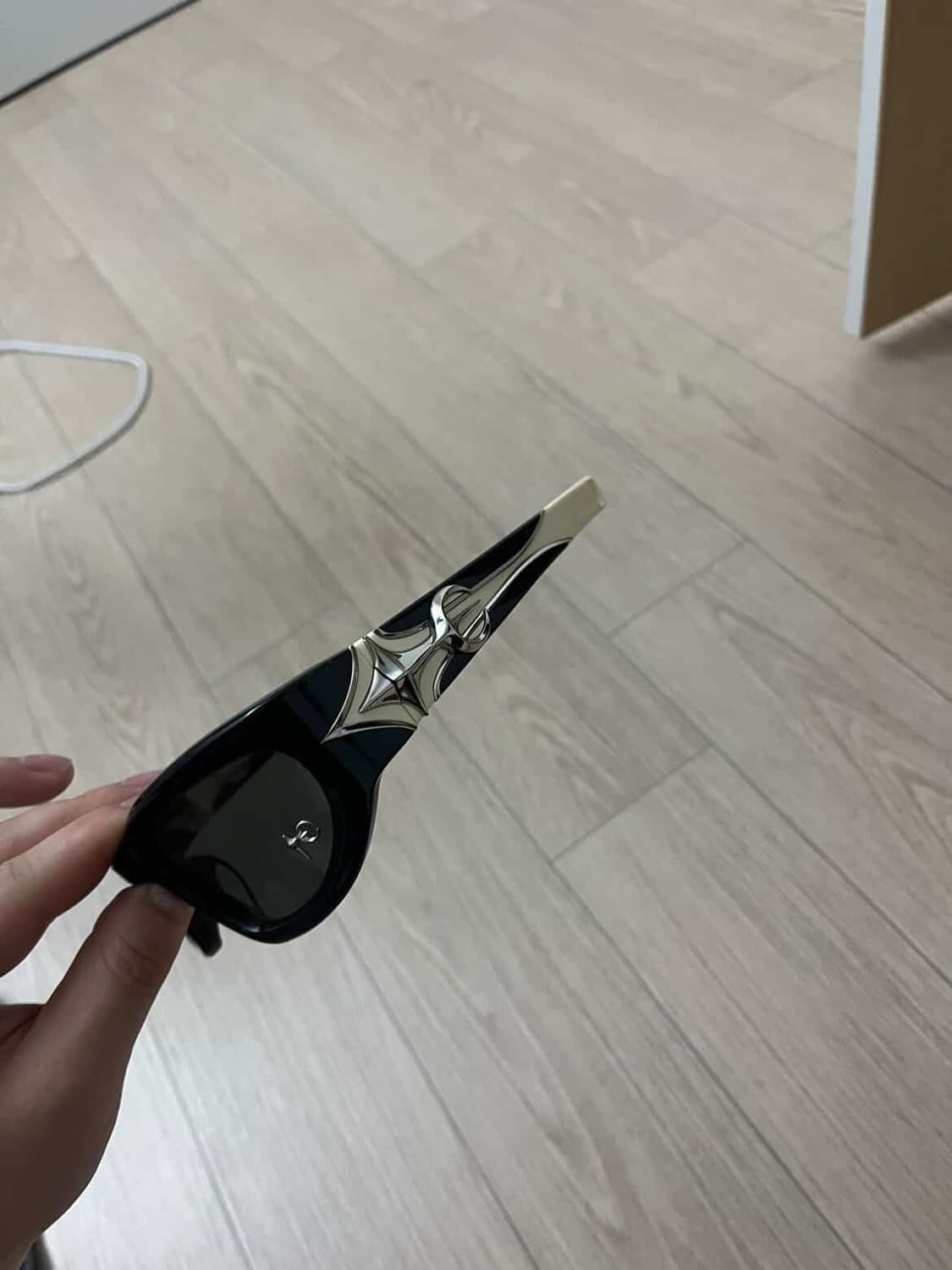 떠그클럽x젠틀몬스터 상품이미지4