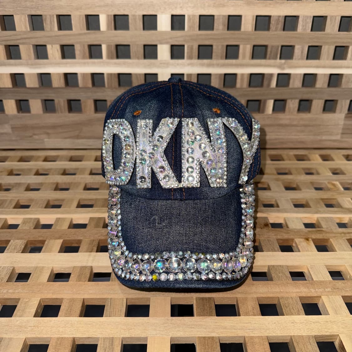 DKNY 큐빅 데님 y2k 캡 상품이미지1