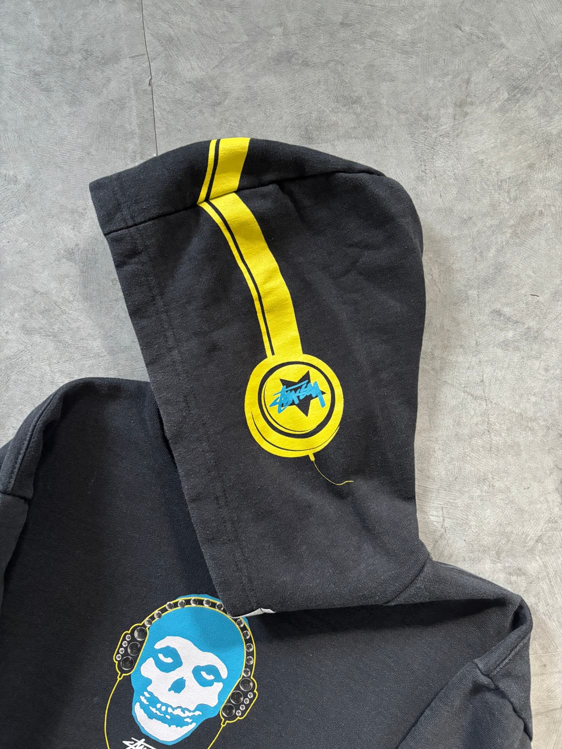 Stussy 스투시 x 미스핏츠 스컬 헤드폰 후드티 상품이미지5