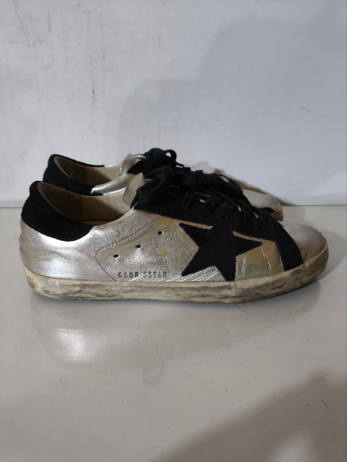 39 260mm 골든구스 슈퍼스타 메탈릭 실버 블랙스타 상품이미지2