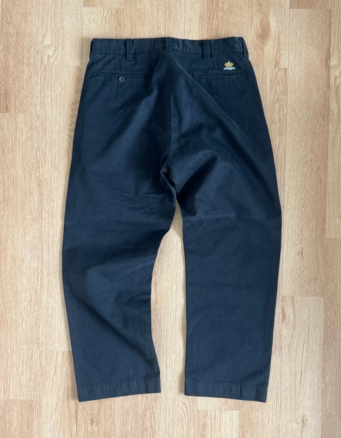 슈프림 크라운 치노팬츠 블랙 상품이미지2