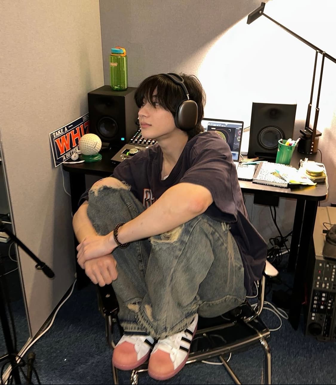 아디다스 신발 230 (라이즈 앤톤 착용) 상품이미지1