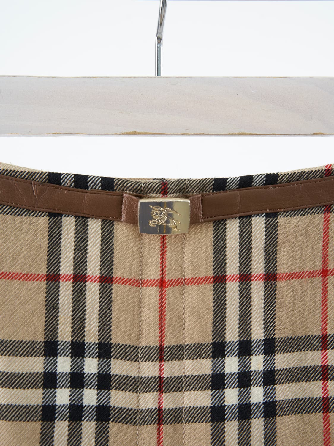 Burberry 블루라벨 노바체크 금장 미디 스커트 상품이미지3