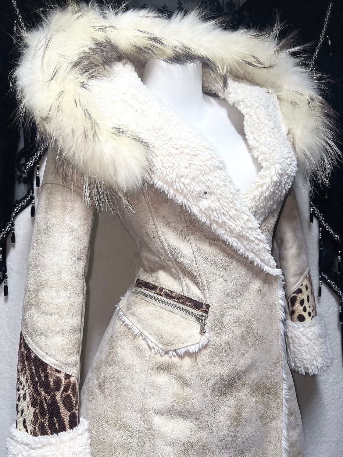 에고이스트 퍼후드 레오파드 호피 무스탕 털자켓 오네갸루 00s  펑크 상품이미지1