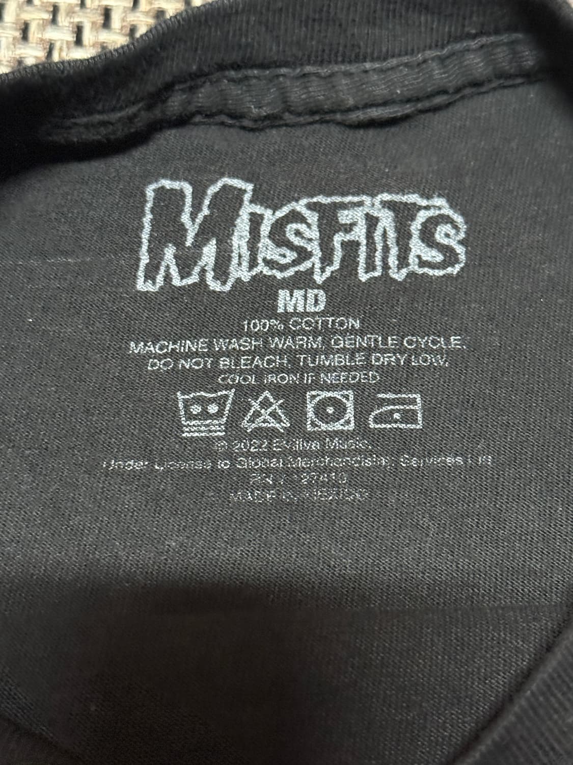 미스핏츠 Can I Go Out and Kill Tonight 스컬 티 상품이미지3