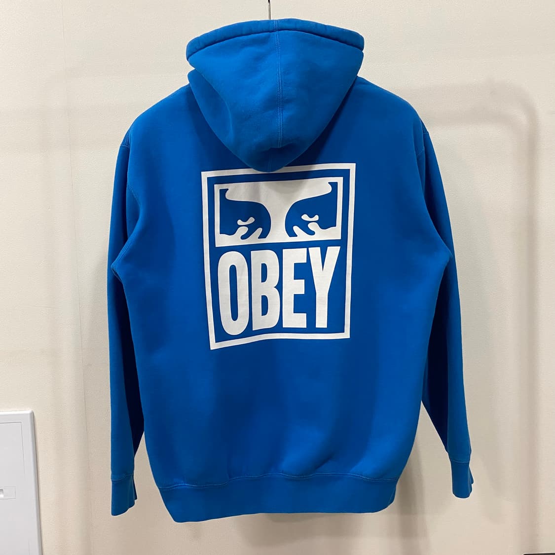 오베이 아이즈 아이콘2 스키퍼 블루 후드 상품이미지1