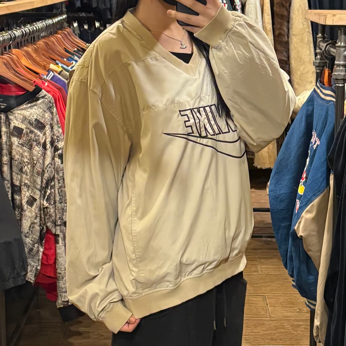 [HI] Nike 나이키 빅로고 웜업 아이보리 상품이미지4