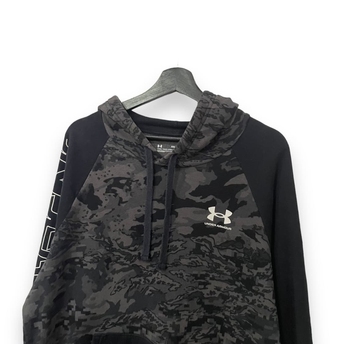 언더아머 밀리터리 프린팅 후드티 상품이미지3