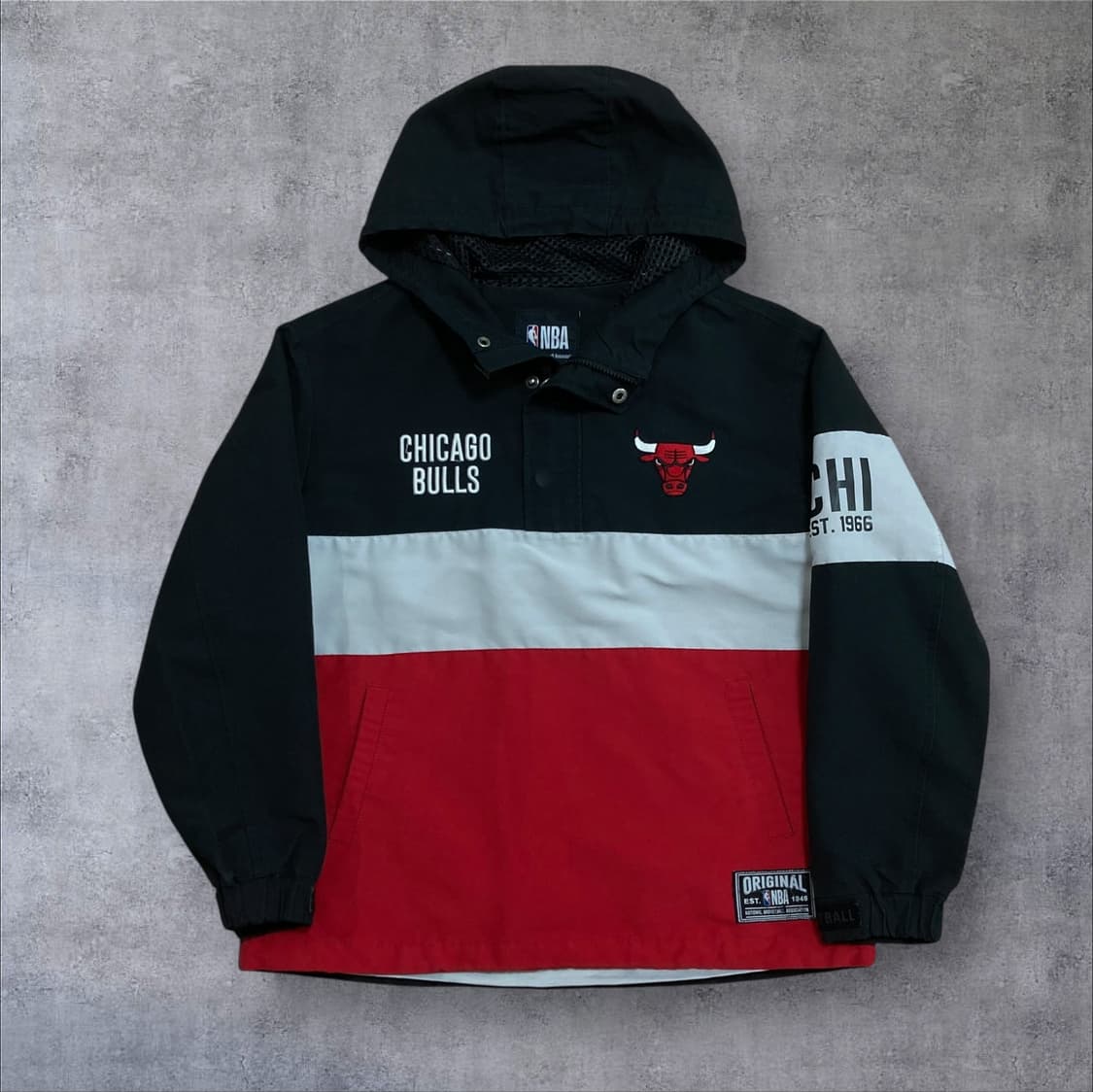 NBA 시카고 불스 로고 배색 바람막이 아노락 상품이미지1