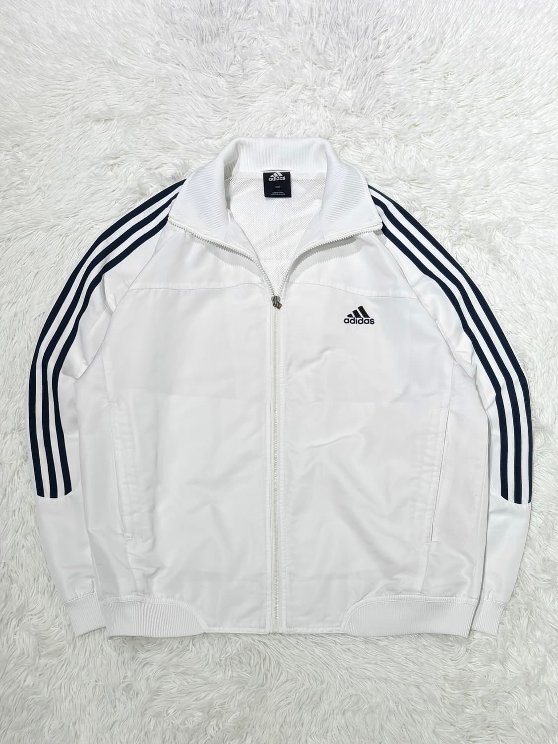 아디다스 00‘s 화이트 스몰로고 삼선 바람막이 상품이미지4