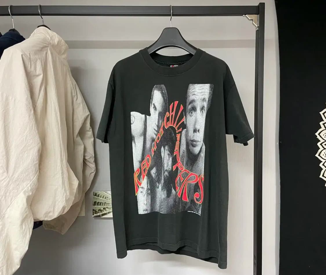 레드핫칠리페퍼스 90s 밴드티 상품이미지1