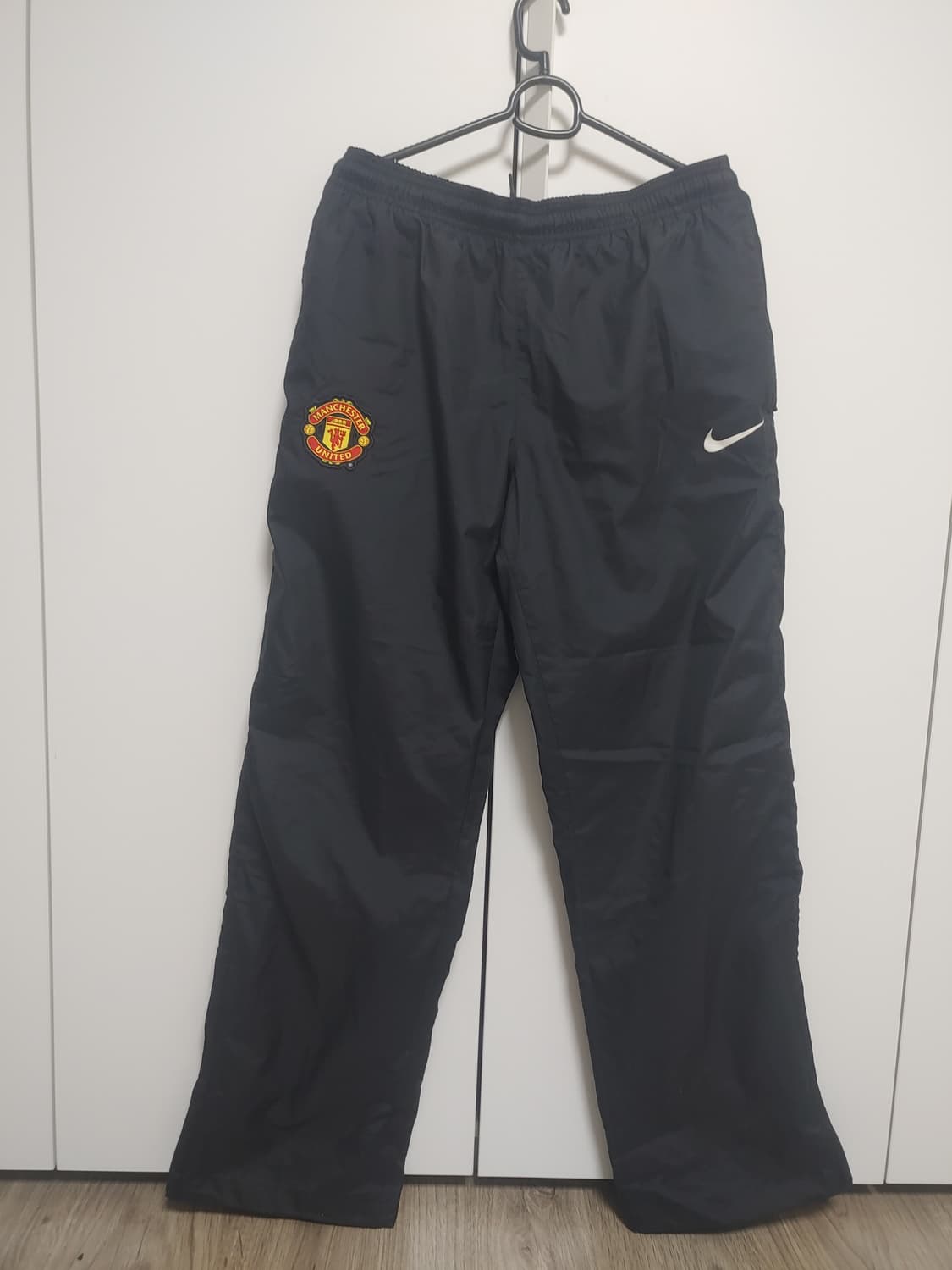 나이키 맨체스터 유나이티드 트레이닝 바지  -L사이즈 상품이미지2