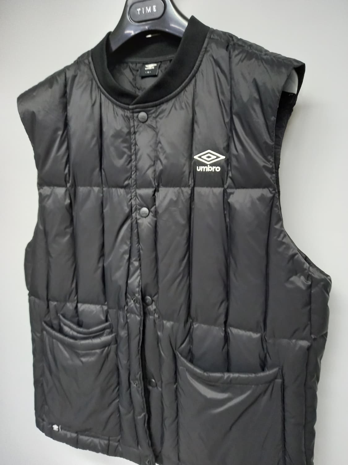 엄브로 남성 경량 구스 패딩 베스트 100.95 상품이미지4