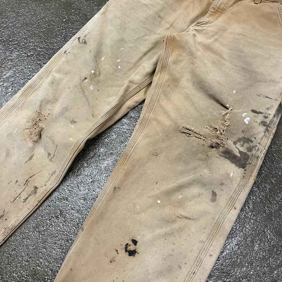 Carhartt B11 데미지 카펜터 팬츠 (33“) 상품이미지2