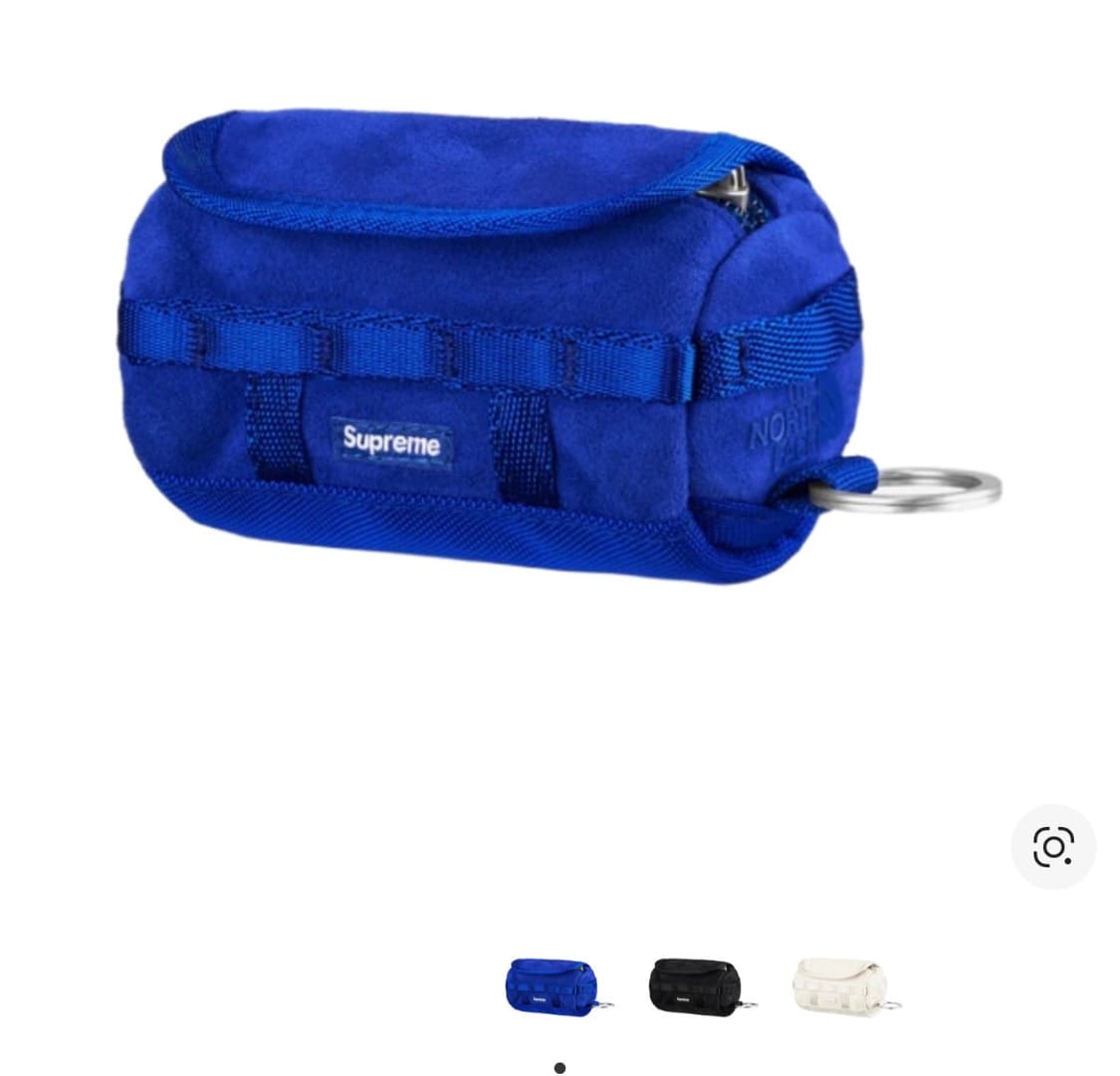슈프림 노스페이스 스웨이드 블루 키체인 상품이미지1