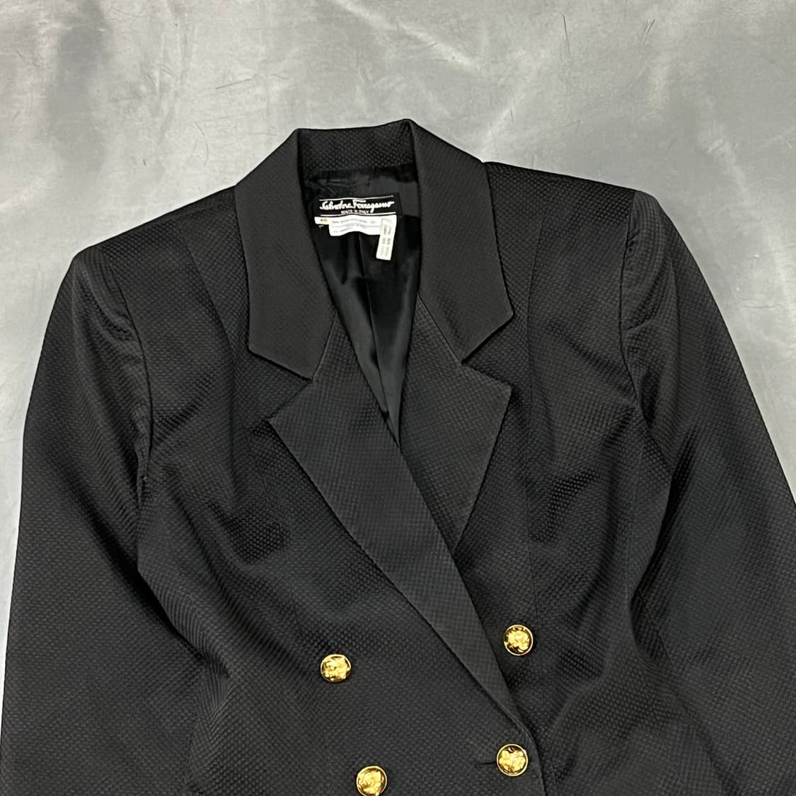  살바토레 페레가모 금장 더블 블레이저 y15852 상품이미지3