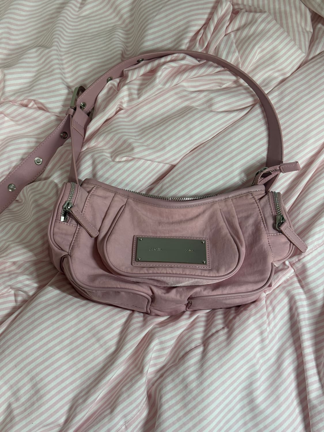 마뗑킴 마들렌 라운드 숄더백 핑크 상품이미지1