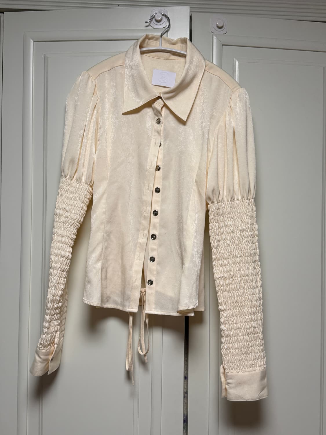 김미더영 스모크 퍼프 블라우스 레몬  상품이미지4