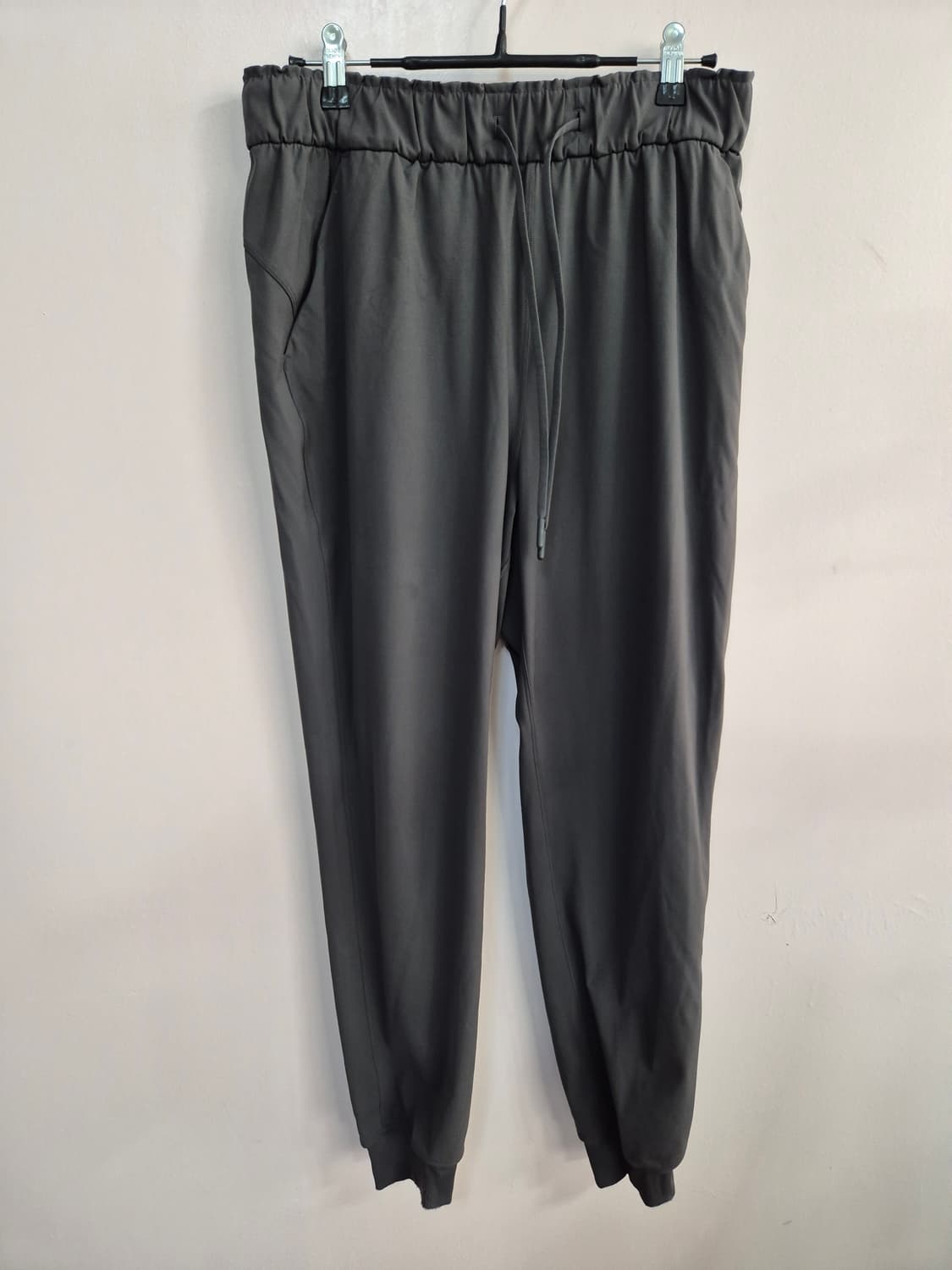룰루레몬 트레이닝 조거팬츠 차콜 상품이미지2