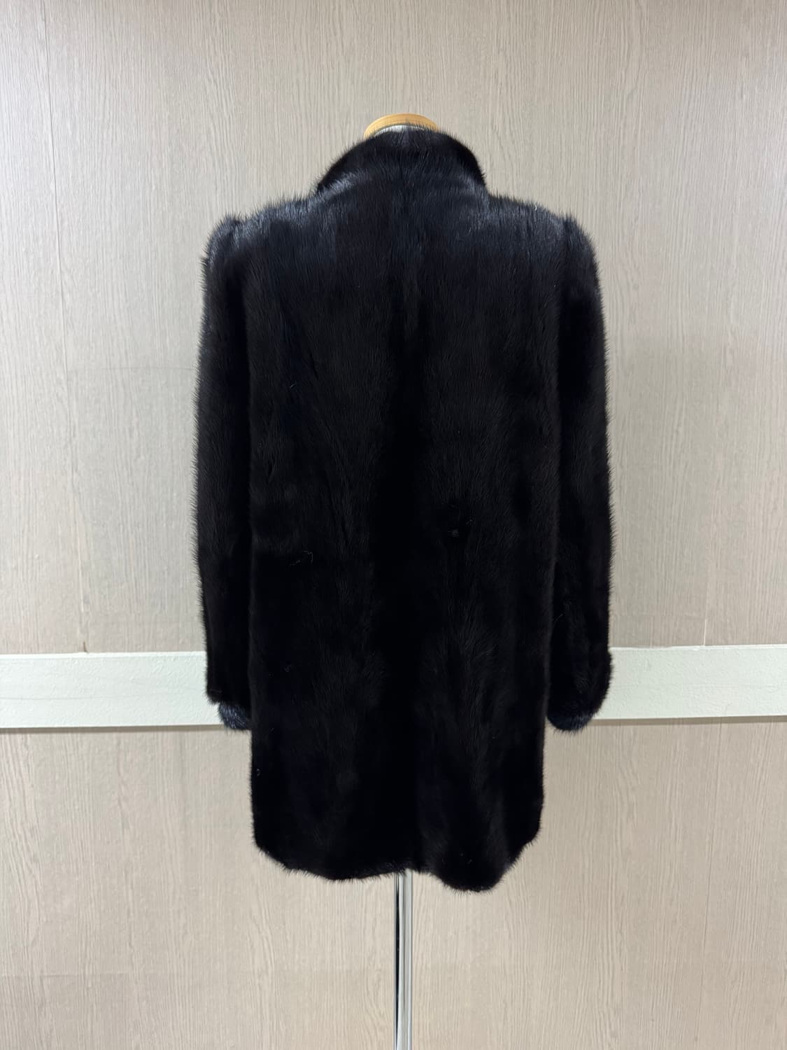 풀스킨 블랙 밍크코트 상품이미지2