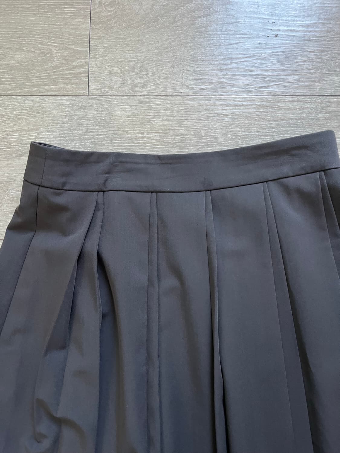 isnee 다크 그레이 플리츠 스커트 L 상품이미지6