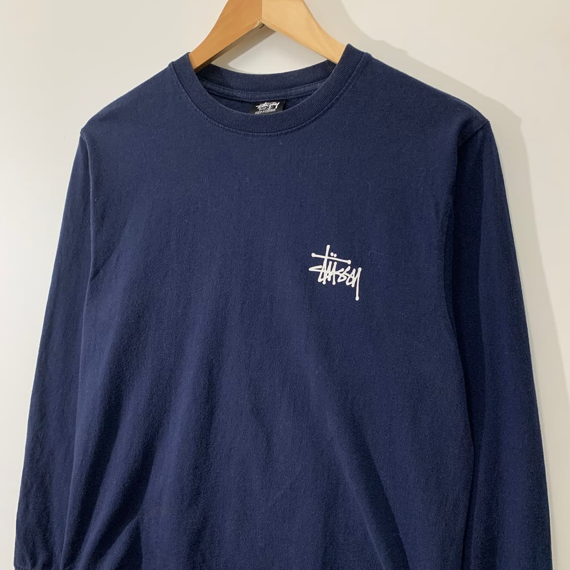 스투시 네이비 롱슬리브 상품이미지3