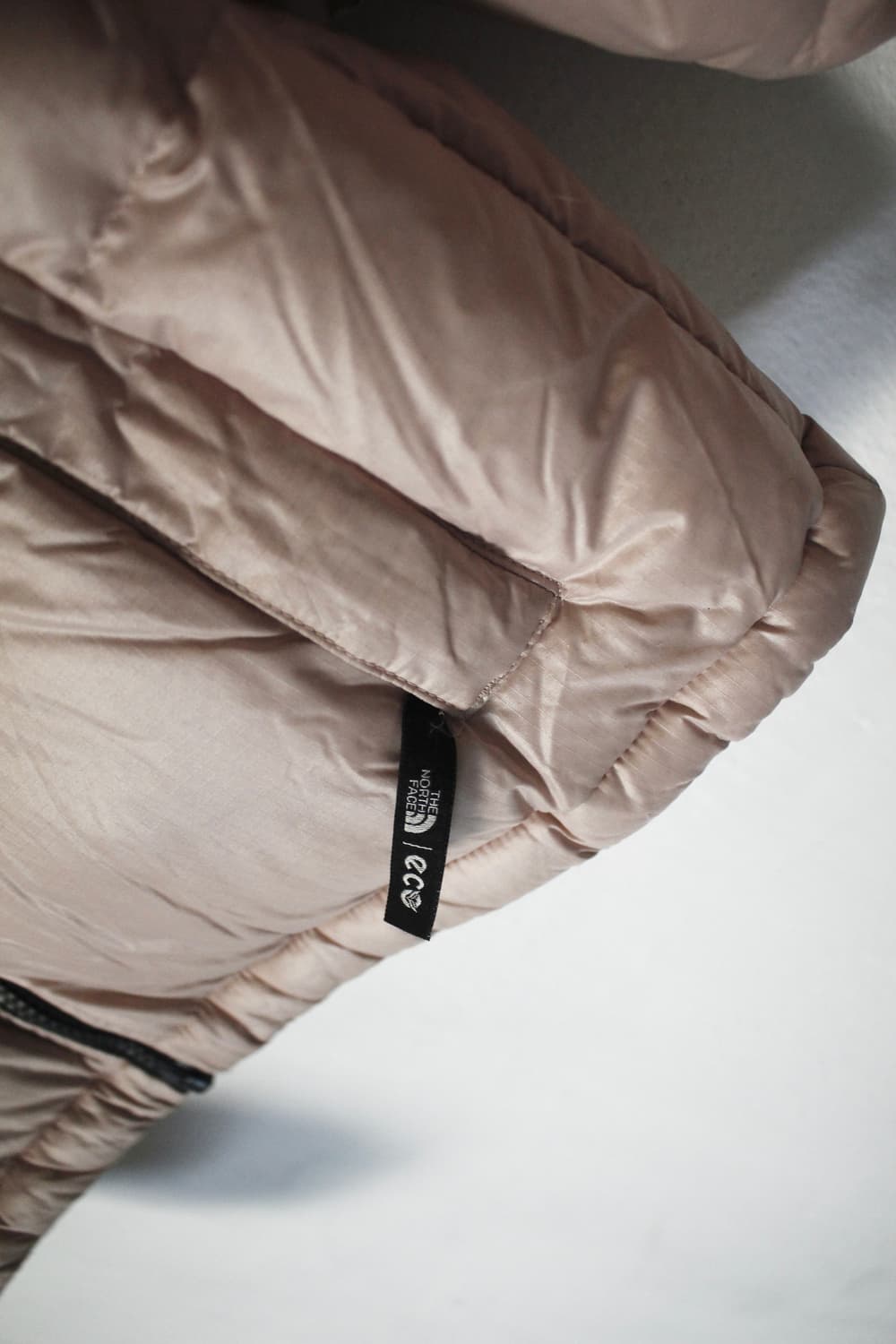 노스페이스TheNorthFace Woman Crop Nuptse 상품이미지3