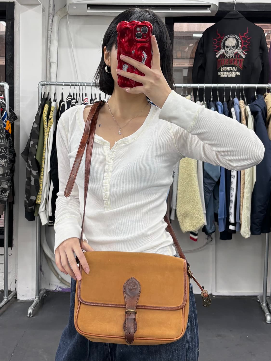 팀버랜드 누벅 숄더백  상품이미지4