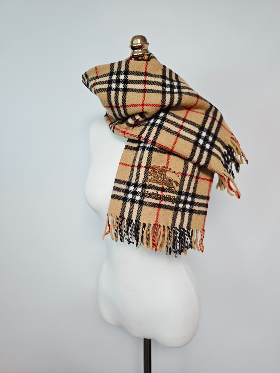 버버리 베이지 노바 체크 머플러 숄 블랭킷  상품이미지1
