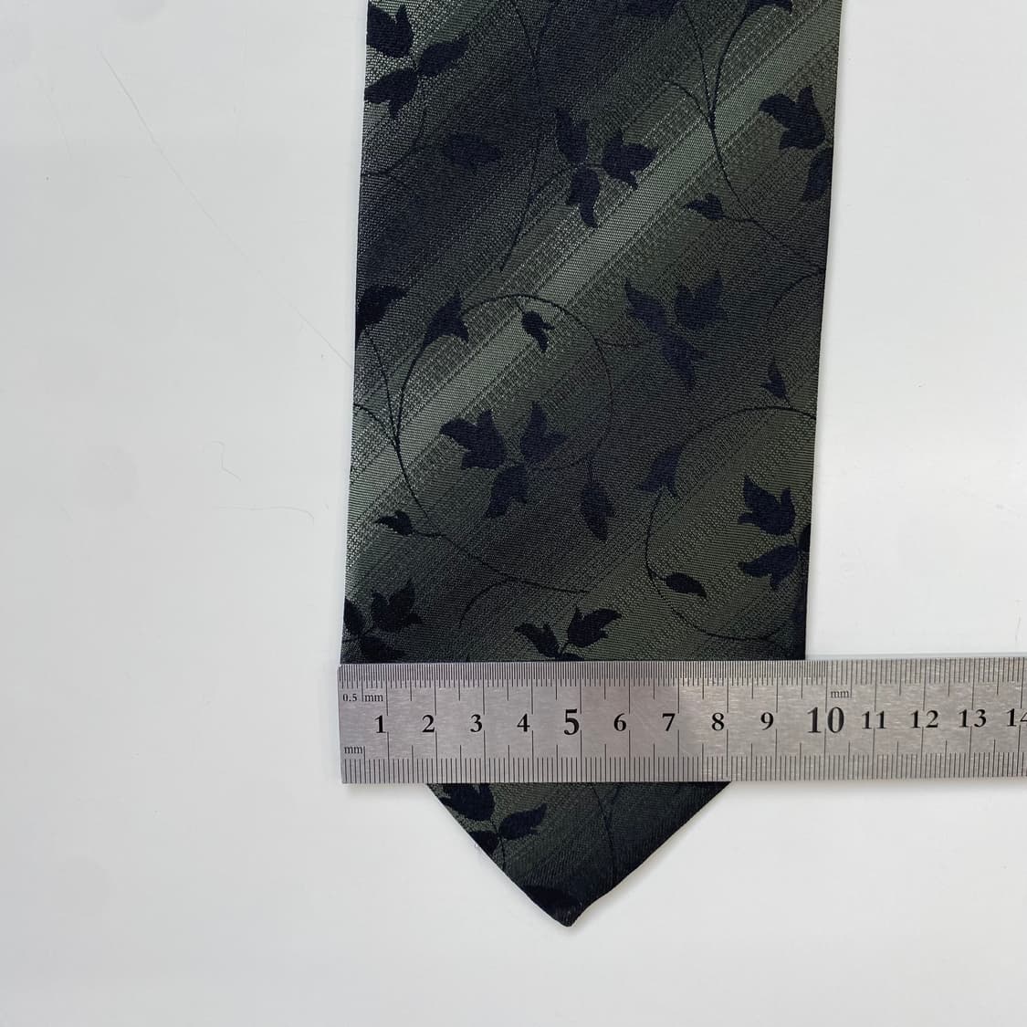 BALENCIAGA 발렌시아가 명품 넥타이 상품이미지8