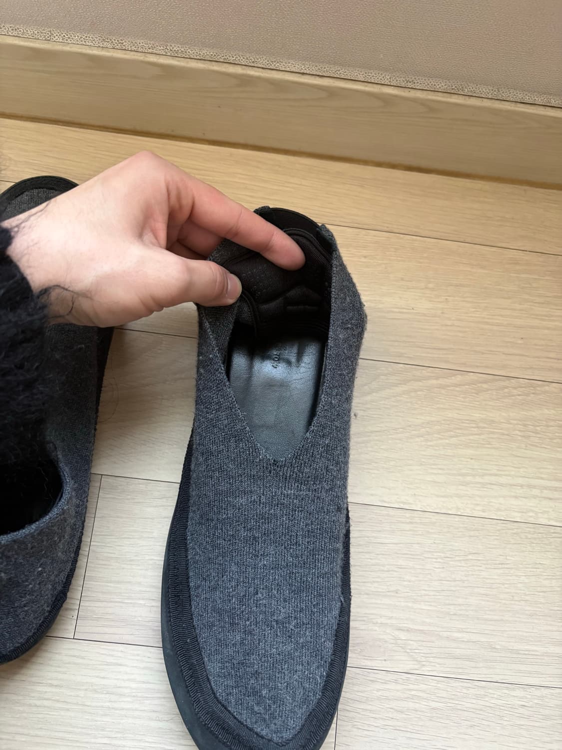 [43] 더로우 Cashmere Slippers 상품이미지4
