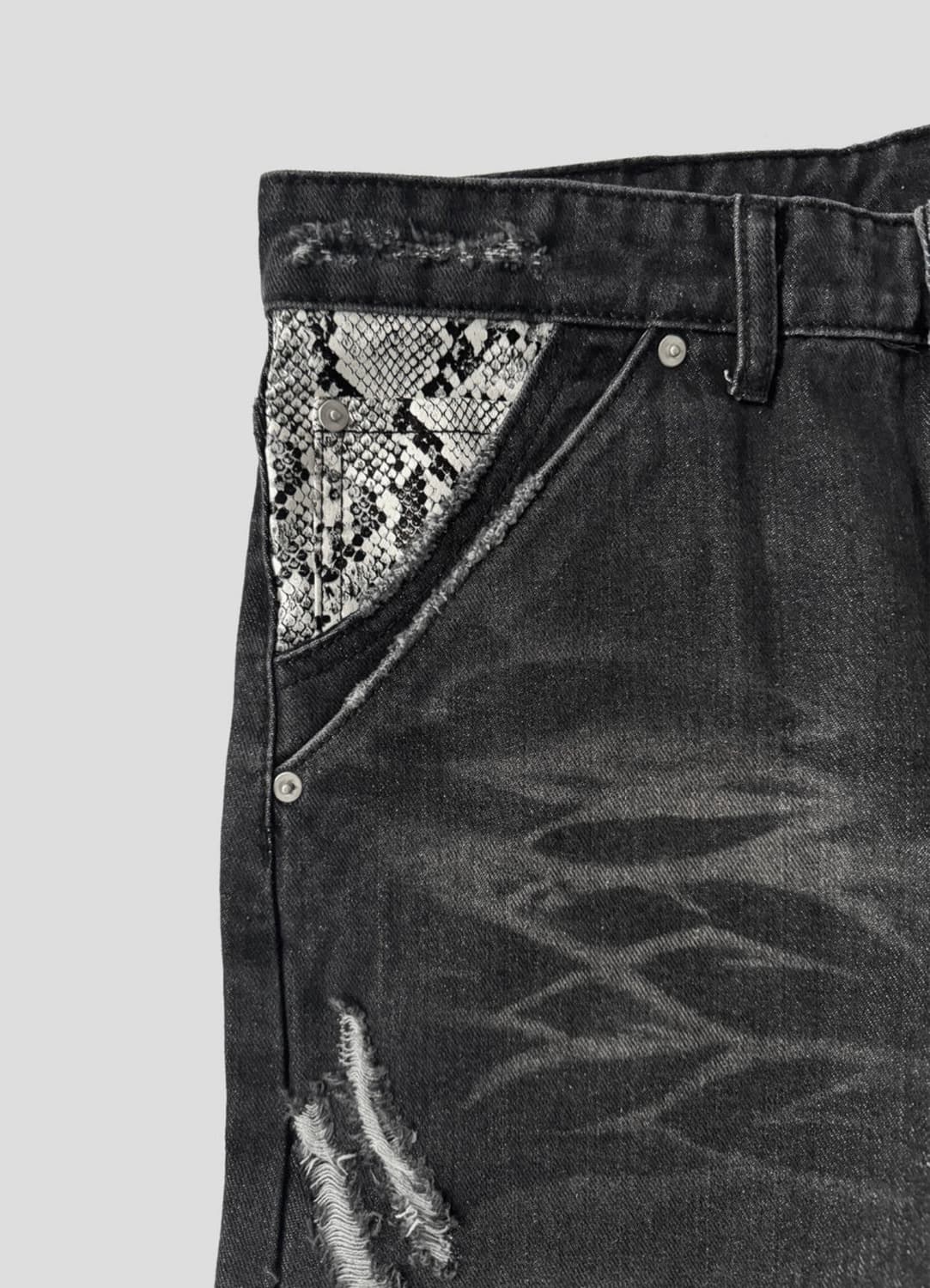 (Onefateclo)risebeyond snake jeans 상품이미지6