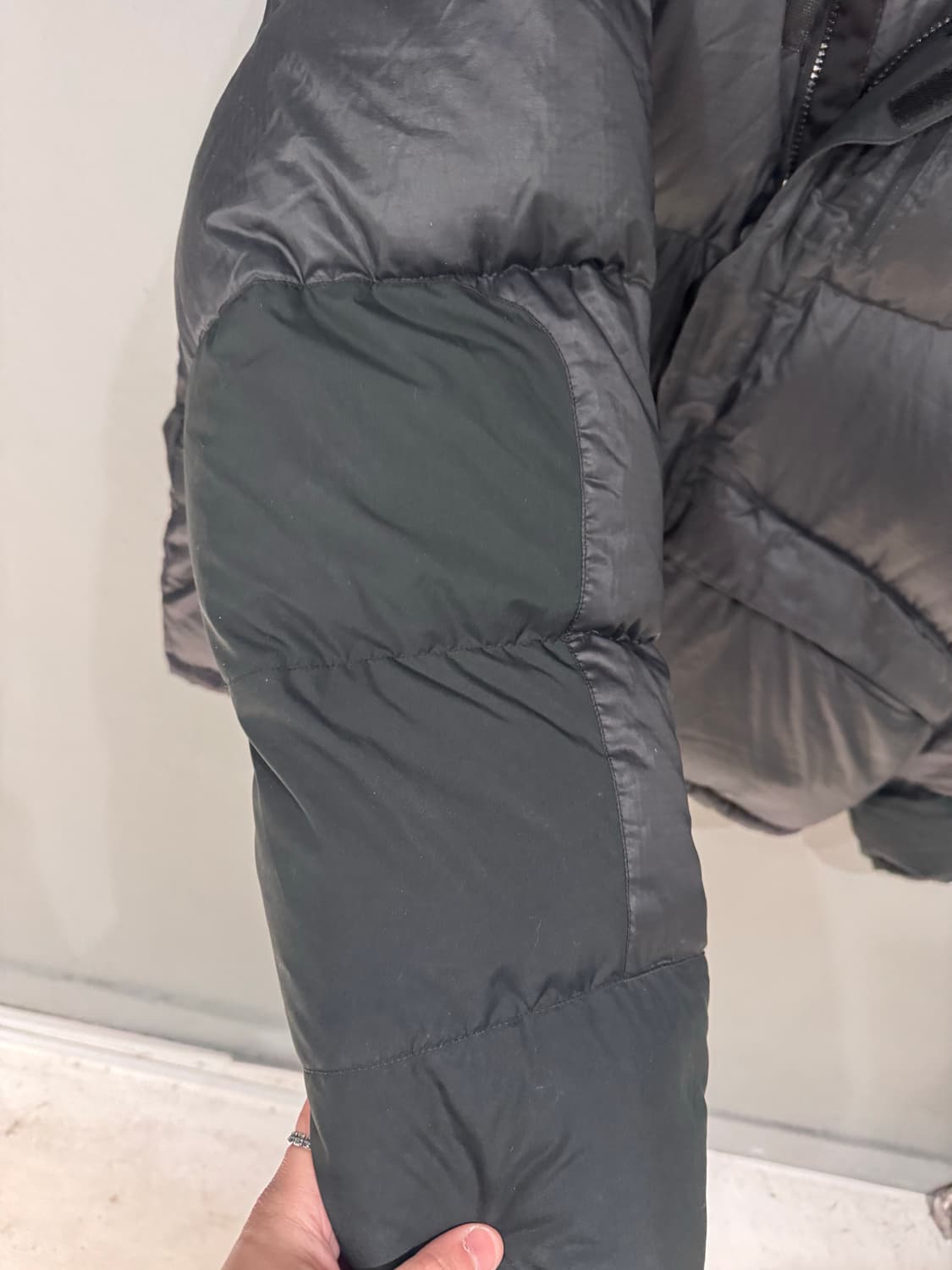 파타고니아 피츠로이 구스다운 푸퍼자켓  상품이미지7