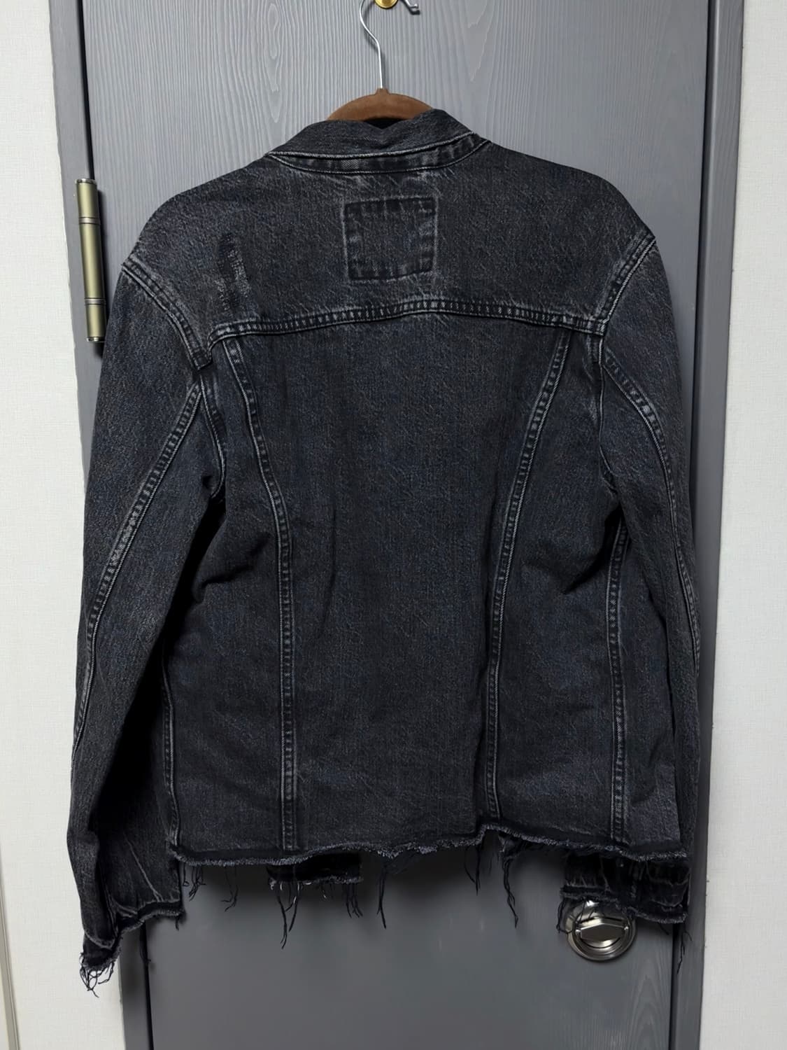 (M, 100) 리바이스 알터드 데님 트러커 자켓 상품이미지2