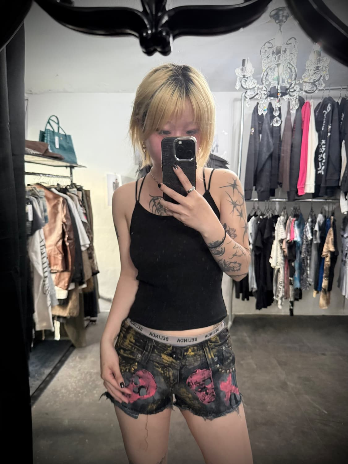 Punk painted stud shorts 상품이미지7