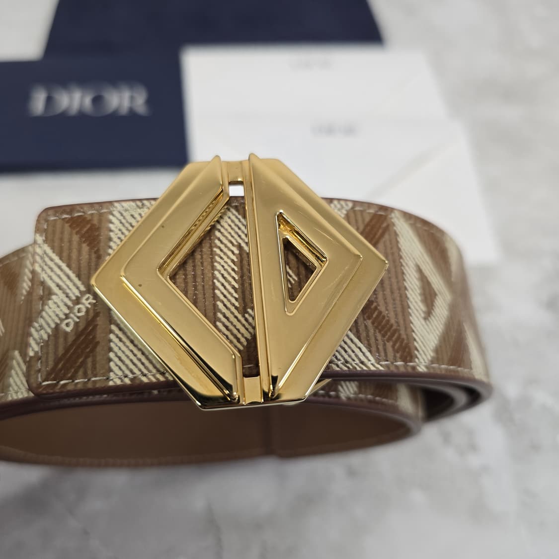 디올 다이아몬드 리버서블 벨트 95사이즈 판매 상품이미지2