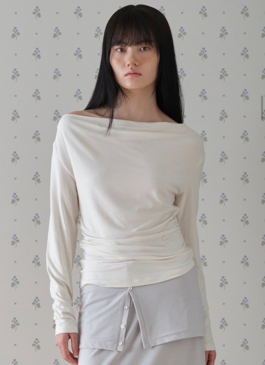 DRAPED JERSEY BLOUSE_IVORY 상품이미지1